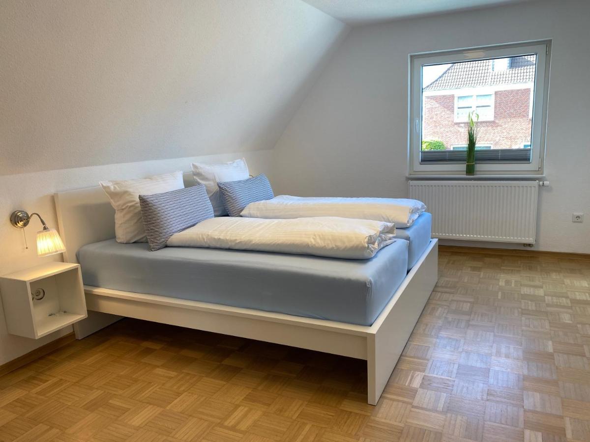 Appartement Haus Pirola Esens Extérieur photo